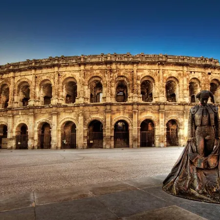 Apartment Le Moderne A Nimes, Proche Arenes Et Gare